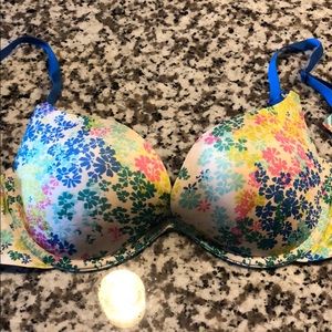 Victoria secret sexy little things push-up bra